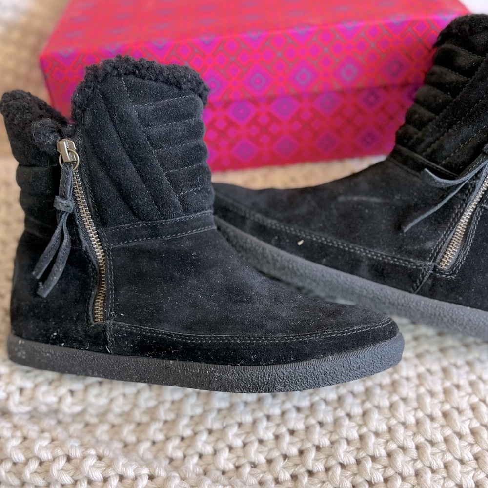 Tory Burch Bootie. Worn Only Once. Size 8 - image 1